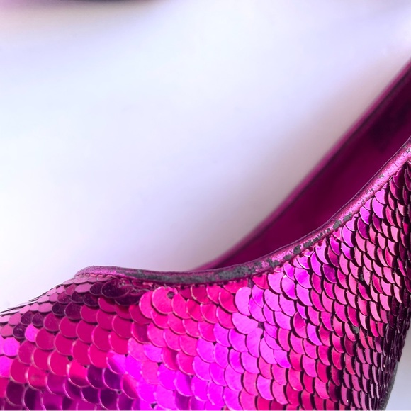 Alice + Olivia Demetra Fuchsia Pink Sequin Block Pointed Toe Slip On Heels - Picture 6 of 9